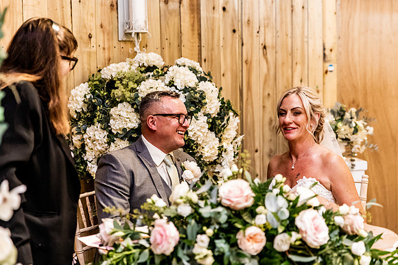 Alcumlow Barn Wedding Photography - Carrie & Craig-540