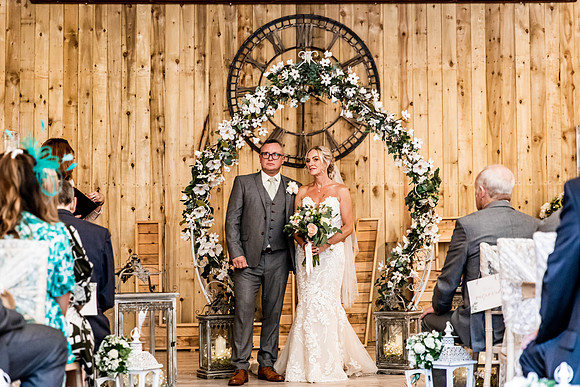 Alcumlow Barn Wedding Photography - Carrie & Craig-549