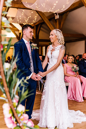 Sandhole Oak Barn Wedding Photography - Caitlin & Shane-330