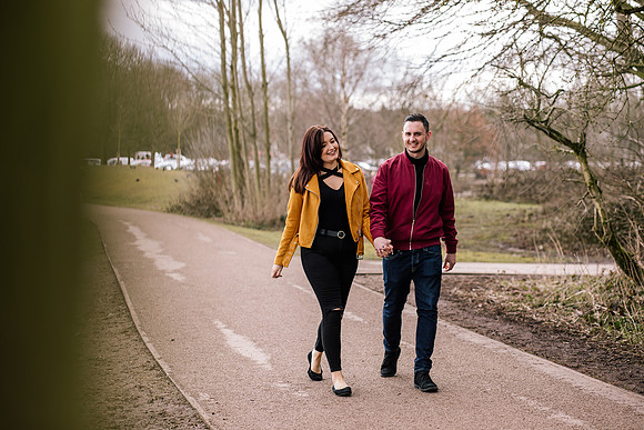 Kelly & Matt - Westport Lake Engagement Shoot. -15