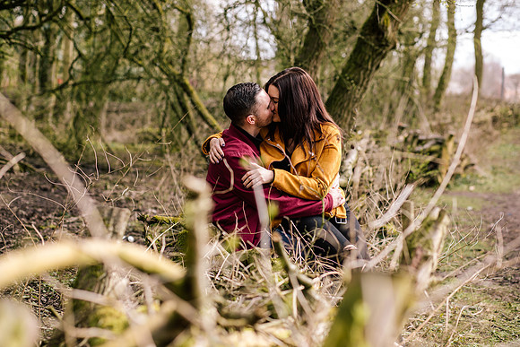 Kelly & Matt - Westport Lake Engagement Shoot. -23