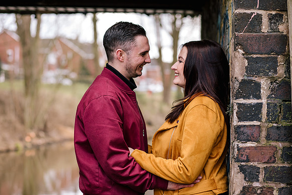 Kelly & Matt - Westport Lake Engagement Shoot. -34