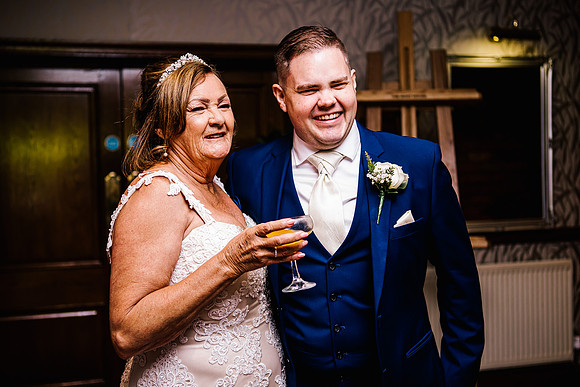Jane & David - Gift Of A Wedding - Moat House Acton Trussell-304
