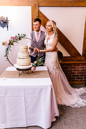 Sandhole Oak Barn Wedding Photography - Caitlin & Shane-861