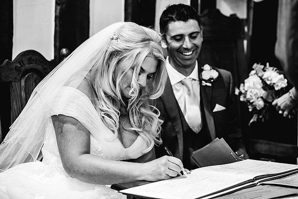 The Oak Tree Of Peover Wedding Photography - Cheshire Wedding Photographer-330