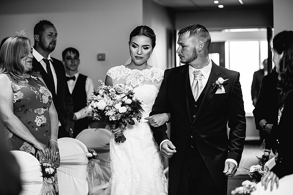 Cheshire Wedding Photography - The Manor House Hotel-32