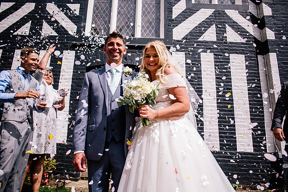 The Oak Tree Of Peover Wedding Photography - Cheshire Wedding Photographer-425