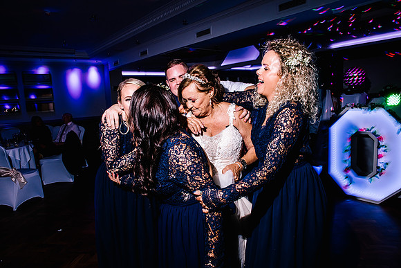 Jane & David - Gift Of A Wedding - Moat House Acton Trussell-745