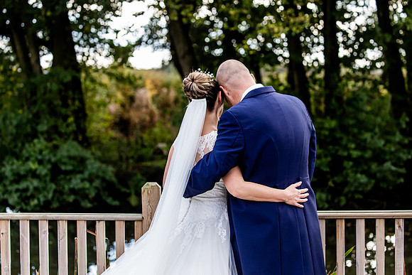 Hanbury Barn Wedding Photography - Laura & Phil-592