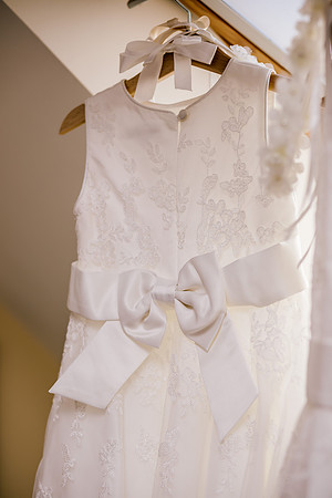 Beckford Inn Wedding Photography - Claire & Stephen-10