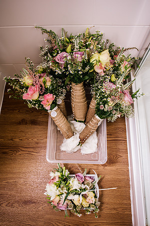 Beckford Inn Wedding Photography - Claire & Stephen-11