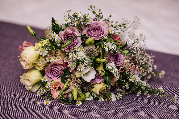 Beckford Inn Wedding Photography - Claire & Stephen-12