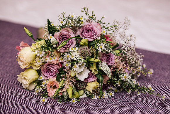 Beckford Inn Wedding Photography - Claire & Stephen-13