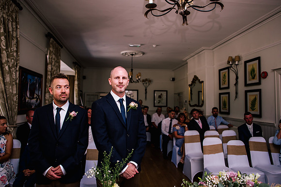 Beckford Inn Wedding Photography - Claire & Stephen-144
