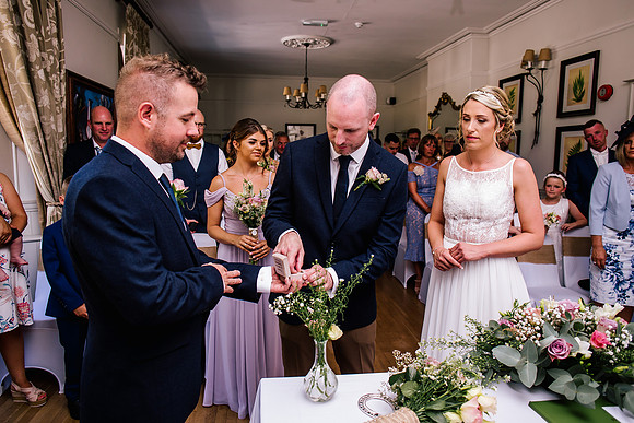 Beckford Inn Wedding Photography - Claire & Stephen-175