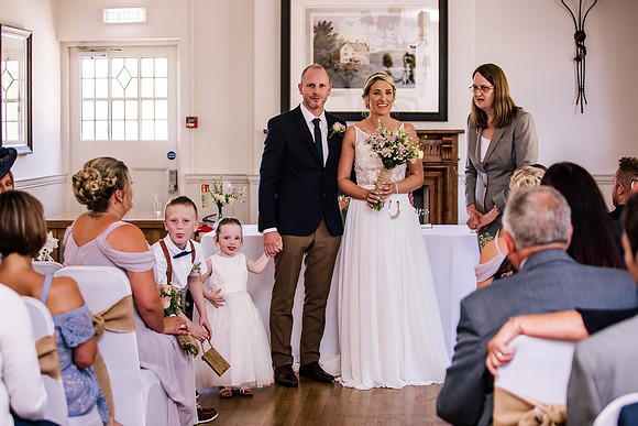 Beckford Inn Wedding Photography - Claire & Stephen-215