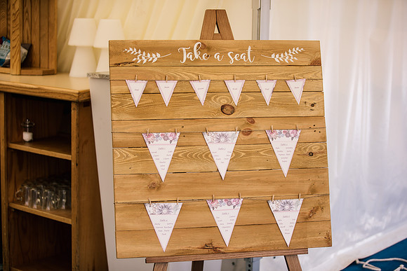 Beckford Inn Wedding Photography - Claire & Stephen-241