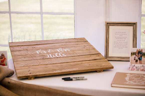 Beckford Inn Wedding Photography - Claire & Stephen-248