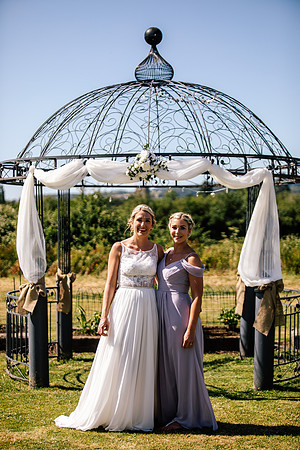 Beckford Inn Wedding Photography - Claire & Stephen-311
