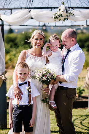 Beckford Inn Wedding Photography - Claire & Stephen-352
