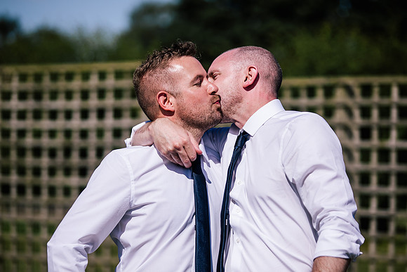 Beckford Inn Wedding Photography - Claire & Stephen-357