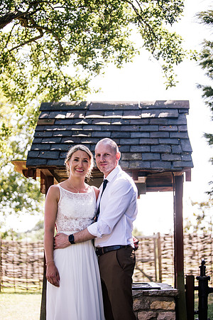 Beckford Inn Wedding Photography - Claire & Stephen-385
