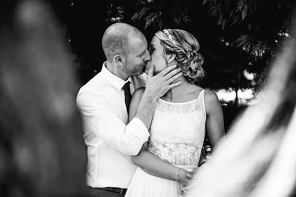 Beckford Inn Wedding Photography - Claire & Stephen-403