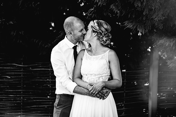 Beckford Inn Wedding Photography - Claire & Stephen-407