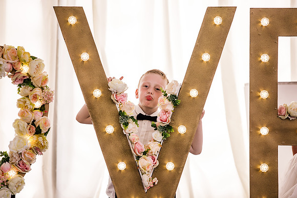 Beckford Inn Wedding Photography - Claire & Stephen-423