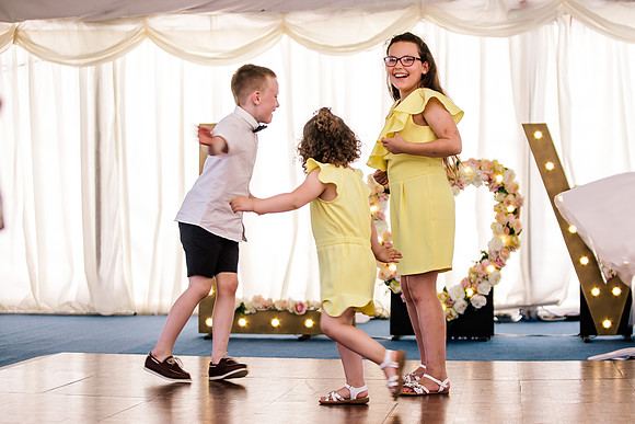 Beckford Inn Wedding Photography - Claire & Stephen-426