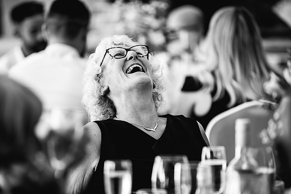 Beckford Inn Wedding Photography - Claire & Stephen-513