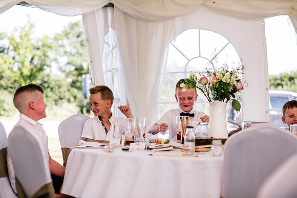 Beckford Inn Wedding Photography - Claire & Stephen-536