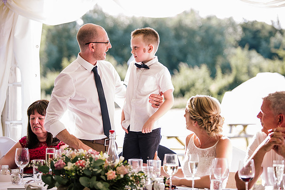 Beckford Inn Wedding Photography - Claire & Stephen-566