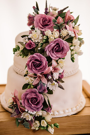 Beckford Inn Wedding Photography - Claire & Stephen-636