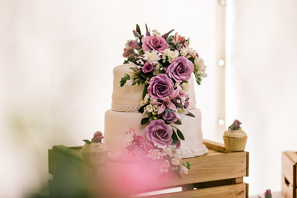 Beckford Inn Wedding Photography - Claire & Stephen-644