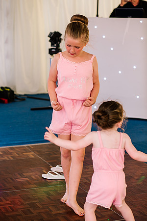 Beckford Inn Wedding Photography - Claire & Stephen-667