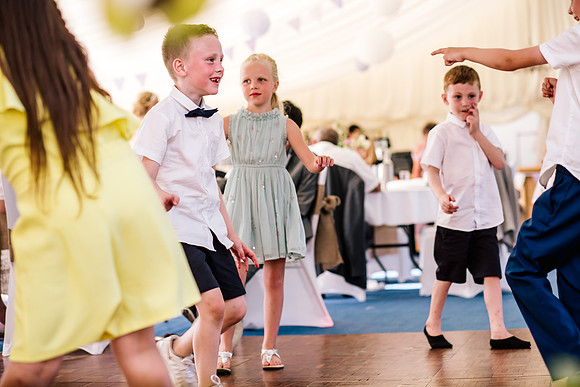 Beckford Inn Wedding Photography - Claire & Stephen-673