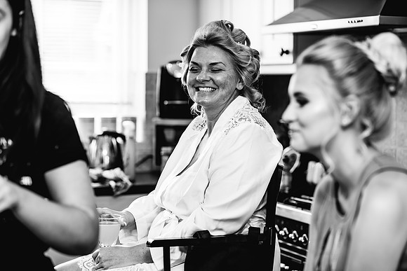The Oak Tree Of Peover Wedding Photography - Cheshire Wedding Photographer-138