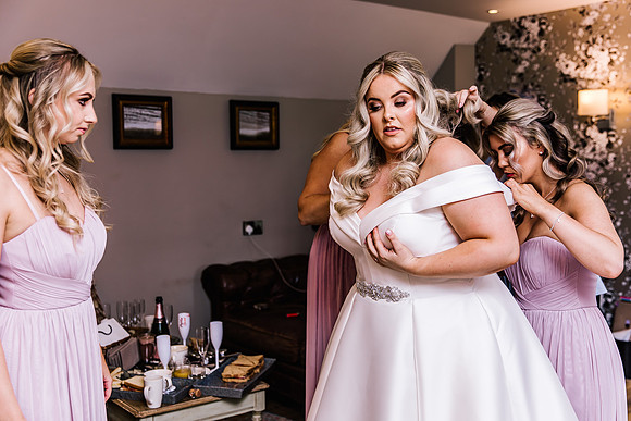 Manor House Hotel Wedding Photography - Megen & Dan-202