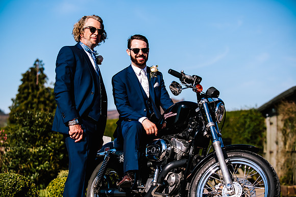 Three Horseshoes Wedding Photography - Staffordshire Weddding Photographer - Laura & Louis-442