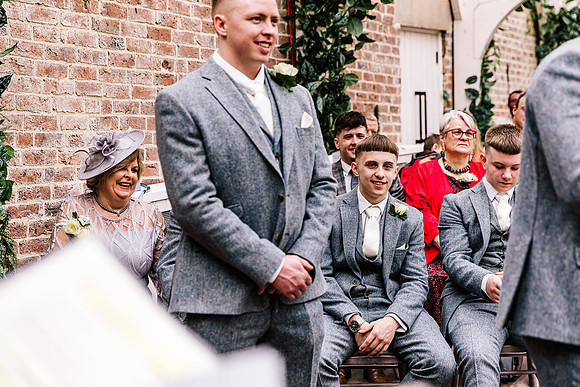 Foxtail Barns Wedding Photography - Kate & Jonathon-304