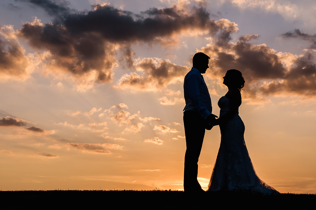 Aston Marina Wedding Photography - Staffordshire Wedding Photographer.
