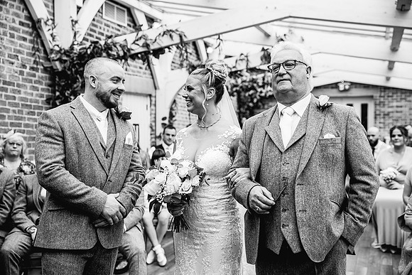 Foxtail Barns Wedding Photography - Kate & Jonathon-274