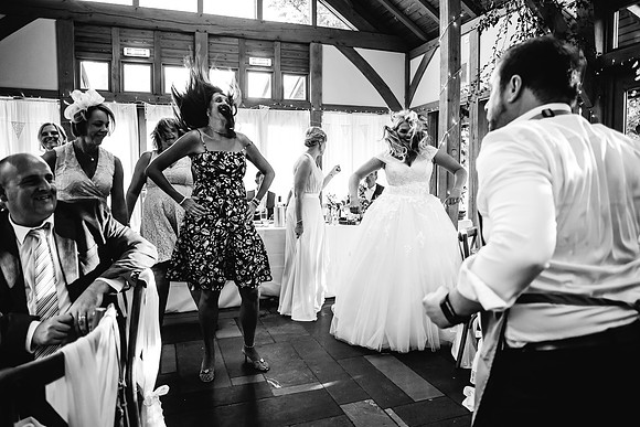 The Oak Tree Of Peover Wedding Photography - Cheshire Wedding Photographer-841