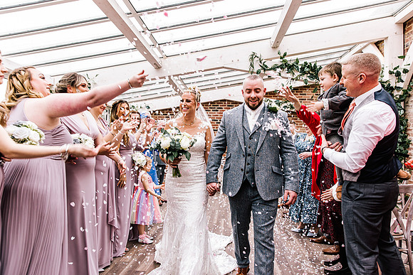 Foxtail Barns Wedding Photography - Kate & Jonathon-396