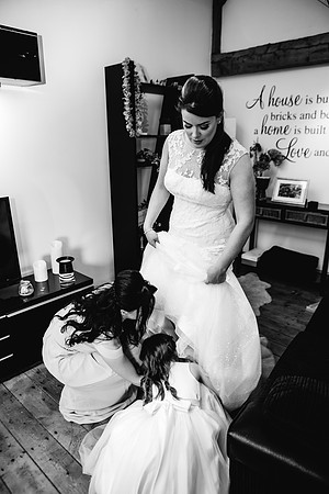 Rachel & Rich - Shropshire Wedding Photography - Market Drayton-213