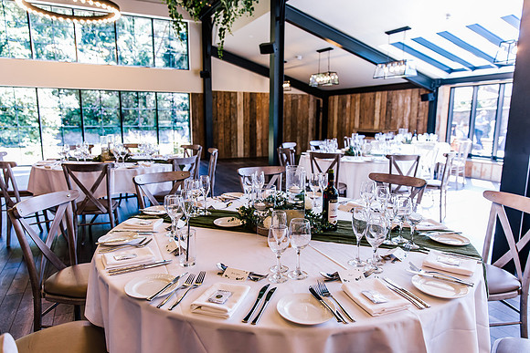 Foxtail Barns Wedding Photography - Sam & Sam-205