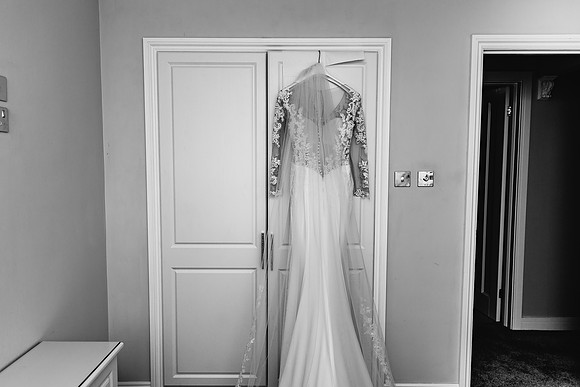 Aston Marina Wedding Photography - Sarah & Mathew-14
