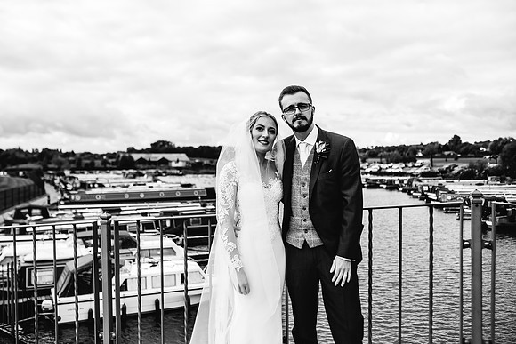 Aston Marina Wedding Photography - Sarah & Mathew-363