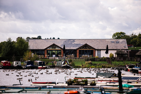 Aston Marina Wedding Photography - Sarah & Mathew-378